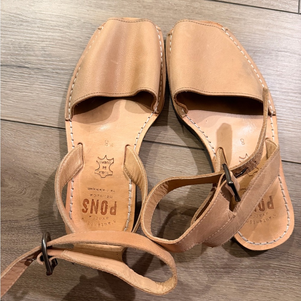 Women's Pond Tan Leather Sandals - Picture 2 of 3